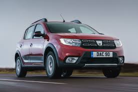 Sandero stepway est maintenant disponible avec la nouvelle motorisation bicarburation essence et gpl de dacia : New Dacia Sandero Stepway Techroad 2019 Review Auto Express