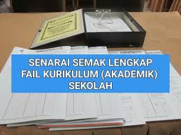 Selama suaminya menjabat, anne kerap ikut terjun langsung di masyarakat, sehingga ia mendapat sebutan ambu anne. Senarai Semak Lengkap Fail Kurikulum Sekolah
