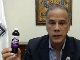 En estados unidos, la fda advirtió que se habían reportado problemas de salud tras el uso de el mms o de productos derivados del cloro para tratar alguna enfermedad ya desde 2010, y aseguró no tener conocimiento de ninguna investigación que demuestre que estos productos sean seguros o eficaces para tratar enfermedad alguna. Alcalde De Jesus Maria Promueve Uso De Dioxido De Cloro Contra Covid 19 Estados La Jornada