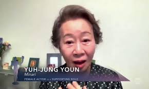 정이삭 감독 작품 '미나리' 에 참여한 윤여정 씨가 여우조연상. Simpan Ekonomi ë¯¸ë‚˜ë¦¬ ìœ¤ì—¬ì • ì˜êµ­ ì•„ì¹´ë°ë¯¸ìƒ ì—¬ìš°ì¡°ì—°ìƒ ìˆ˜ìƒ ì´íˆ¬ë°ì´