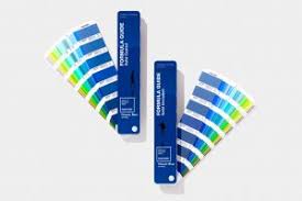 In 2017, pantone a decretat verdele „greenery drept culoarea anului. Albastru Clasic Culoarea Anului 2020