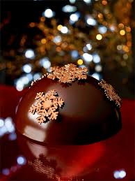Flocon Carrement Chocolat Pierre Herme Christmas Cake Chocolate Delight Chocolate Decorations