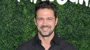 I've been watching GH off and since the 70s. I missed Mike's alzheimers  storyline. Started watching old GH episodes