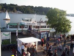 Museumszug Restaurants Biergarten Freizeit Am Baldeneysee In Essen