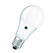 L'attacco e27 consente di installare fino a 3 lampadine in un'unica presa. Ledvance Lampadina A Led Con Sensore Crepuscolare 9w Attacco E27 Psensca60827sg9 Comet