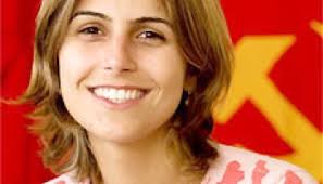 Resultado de imagem para Fotos de Manuela d'Ávila