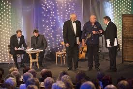 Spolu s o rok starším bratrem honzou nedvědem vyrůstal v praze na spořilově. Frantisek Nedved Galerie Z Filmu Csfd Cz