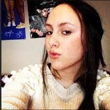 Adele Mahoney's Instagram, Twitter & Facebook