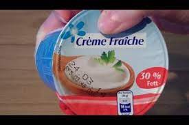 Neues thema thema drucken thema merken thema kann ich statt dessen creme fraiche nehmen? Video Creme Fraiche Oder Schmand Den Unterschied Einfach Erklart