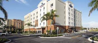 · la quinta inn & suites by wyndham miami airport east. Book Top Hotels Near Airport Tmb From 114 Expedia