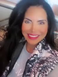 Joyce Giraud