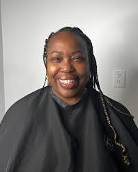 Hannah Vang's Instagram, Twitter & Facebook