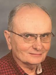 Lesley Peter's Instagram, Twitter & Facebook