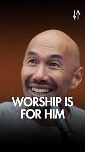 Sue Runion's Instagram, Twitter & Facebook