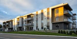 Immobilier Et Logement A Louer Au Quebec 4187 Logements Mansions House Styles Condo