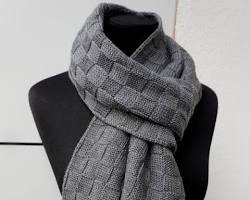 Hình ảnh về Khăn quàng cổ cho nam