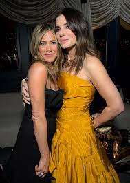 Tons of awesome jennifer aniston wallpapers to download for free. Jennifer Aniston S Real Life Friends From Sandra Bullock To Her Childhood Bff London Evening Standard Evening Standard