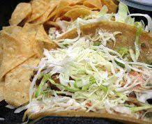 Topped with rubio's white sauce, mild salsa and fresh cabbage. Rubios Fish Taco Cream Sauce Verdict Yummy I Added A Little Cayenne Pepper And Lime Juic White Sauce Recipes Rubios Fish Tacos Rubios White Sauce Recipe