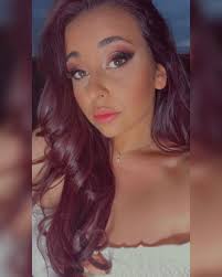 Nicole Primo (@nikykikka)