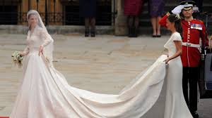 Hochzeitskleid kate middleton, hochzeitskleider / brautmode. Pippa Ist Mutter Geworden Erste Reaktion Von Kate William Promiflash De