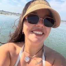 Sandra Villar🦋 (@sandraavillaar)