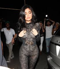 Pin On Beautiful Women Brunettes And Ebonies