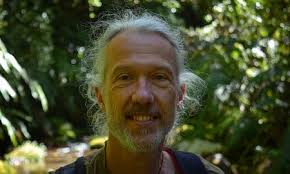 Weaving community engagement with research to conserve the Chatham Island  black robin