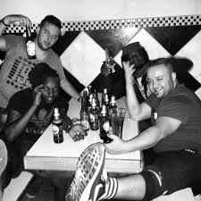 Tashinga Kahari (@TashingaKahari)