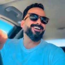 Chris Jones (@JoansKris)