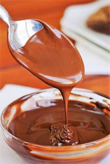 How to Melt Chocolate: On the Stove & In the Microwave