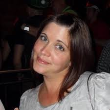 hayley perry (@hayleyperry9)