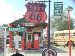 When you select one it will give you a list of all such places along your route and approximately how much time will be added if you choose to stop. Cool Old Gas Station Old Gas Stations Gas Station Old Gas Pumps