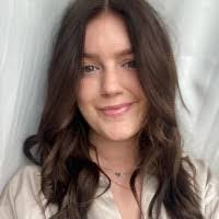 Anna Ouellette's Instagram, Twitter & Facebook