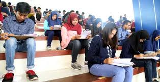 Pendaftaran sbmptn 2018 dimulai, yuk cek daya tampung dan peta persaingan jurusan saintek dan soshum dengan peminat terbanyak di ui, ugm, itb, dan cek peta persaingan prodi saintek dan soshum dengan peminat terbanyak di 10 ptn ternama, untuk membantu kamu memantapkan pilihan. 800 Kursi Mandiri Polinema Diperebutkan 4 500 Peminat Memontum Com