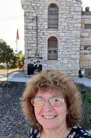 Kenneth Meece's Instagram, Twitter & Facebook