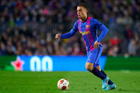 Alexandre lacazettes vertrag läuft beim fc arsenal aus. Report Fc Barcelona Could Make Sergino Dest Available In Summer Will Bayern Munich Try Again Bavarian Football Works