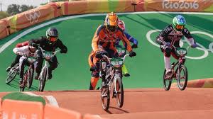 Vanhoof werd vierde in de eerste run, vijfde in de tweede run en derde in de derde run. Olympisch Zilver Voor Bmx Er Jelle Van Gorkom Uit Lichtenvoorde Waanzinnig Sport Regionaal Tubantia Nl