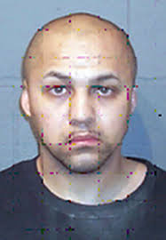 Guard charged in Illinois jail escape