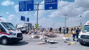 Sondakika gelişmelerini haber 7 üzerinden takip edebilirsiniz. Konya Da Tarim Iscilerini Tasiyan Minibus Ile Tir Carpisti 7 Olu 11 Yarali