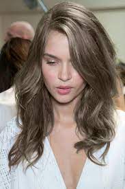 Hair Color Ideas For The Winter Of 2018 2019 Color Ideas Winter Dark Blonde Hair Color Light Brown Hair Natural Hair Color