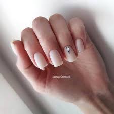 Start by painting the accent nails, which are your ring finger's nails in this case. 50 Best Natural Nail Ideas And Designs Anyone Can Do From Home