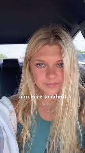 Ellie Eckert's Instagram, Twitter & Facebook