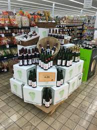 Meiers Sparkling Juice Thanksgiving Fall Holiday Store Display Holiday Store Store Display Fall Holidays