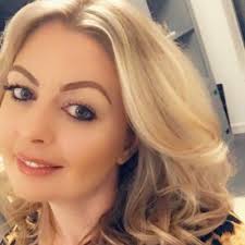 Zara Davis (@zaradee23)