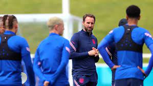 Gareth southgate says some people aren't understanding the message after some fans booed when england players took a knee before their friendly match on wednesday. Negativbeispiel Argentinien Wen Setzt Gareth Southgate Auf Die Bank Kicker