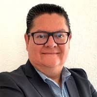 2100+ perfiles de «Castorena»