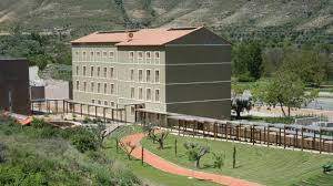 El balneario de terma europa se encuentra situado en la ladera de la montaña, localización óptima debido a la alta ocupación hotelera en la rioja, no podemos garantizarte la disponibilidad del hotel. Financiacion Para Las Obras Del Balneario De La Albotea Para Facilitar Su Apertura La Rioja