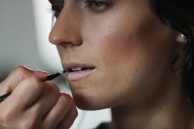 Gerade auf einer hochzeit, möchte man mit einem makellosen teint auftrumpfen. M E The Brides Mobiles Brautstyling Hair Make Up Artist