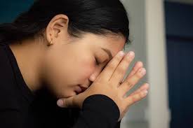 Feeling Forgotten? Hannah in the Bible Shows Us How to Pray and Trust God