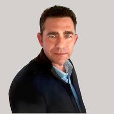 Chad Hooker's Instagram, Twitter & Facebook